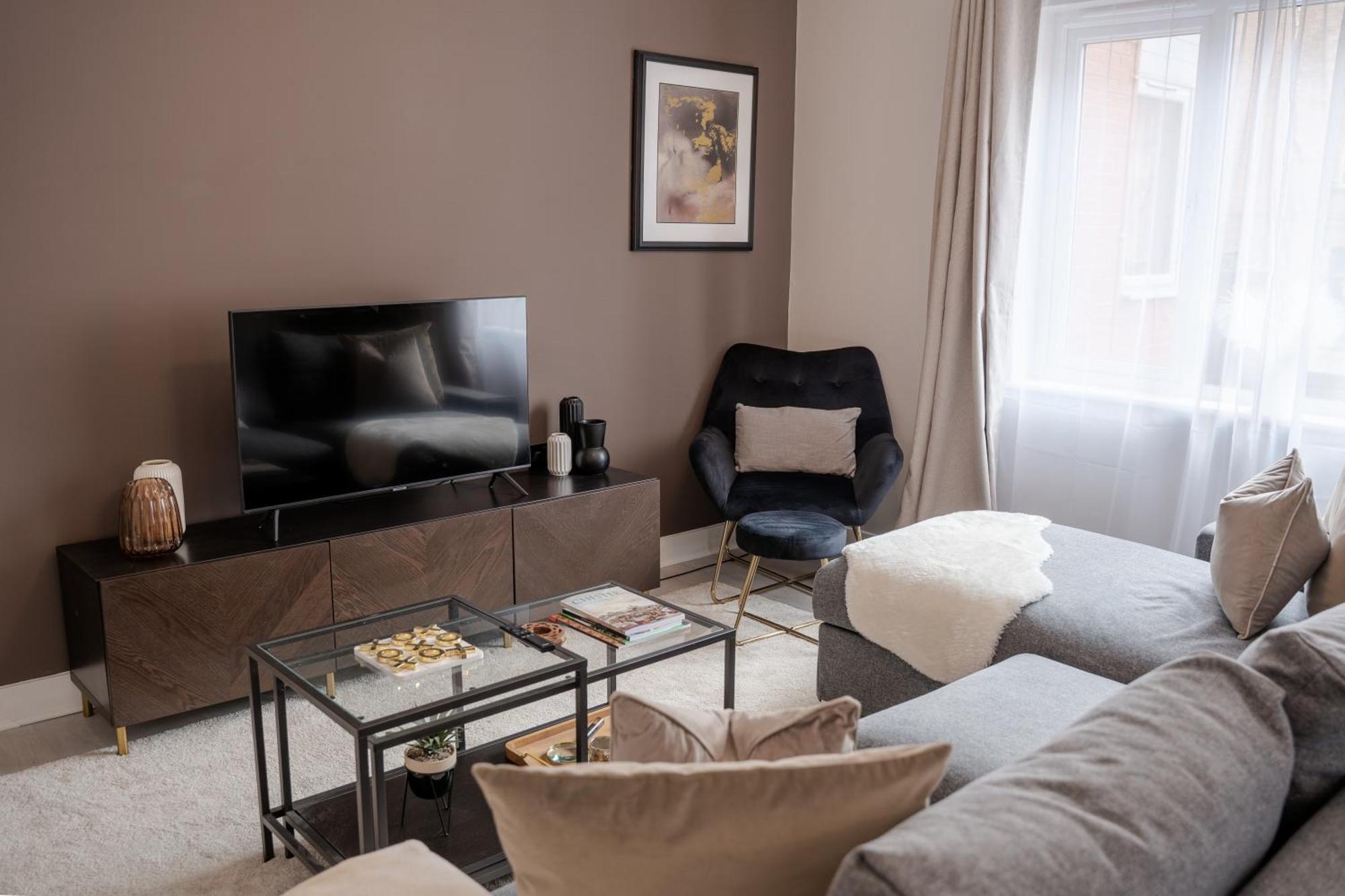 Stylish & Recently Refurbished Chester Apartment - Up To 6 Eksteriør billede